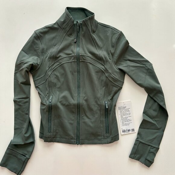 LULULEMON Define Cropped Jacket - Picture 1 of 2
